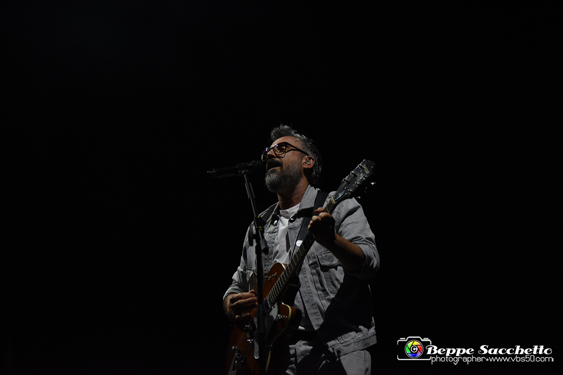 VBS_9542 - Concerto Brunori sas - Tour 2022.jpg